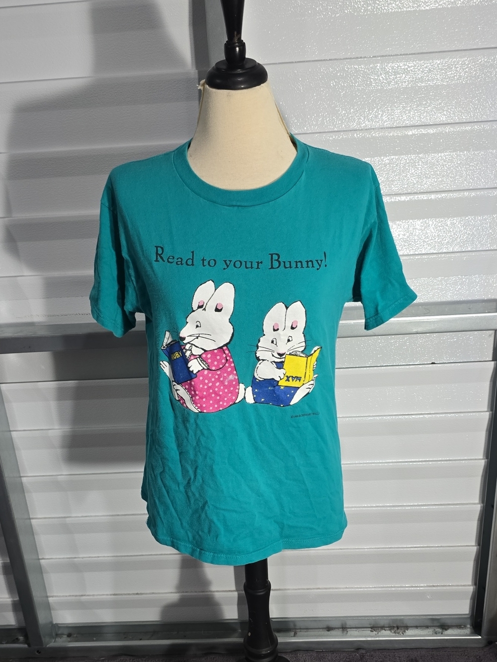 Fruit‎ of the Loom Teal 'Read to Your Bunny' Graphic Tee Size Large